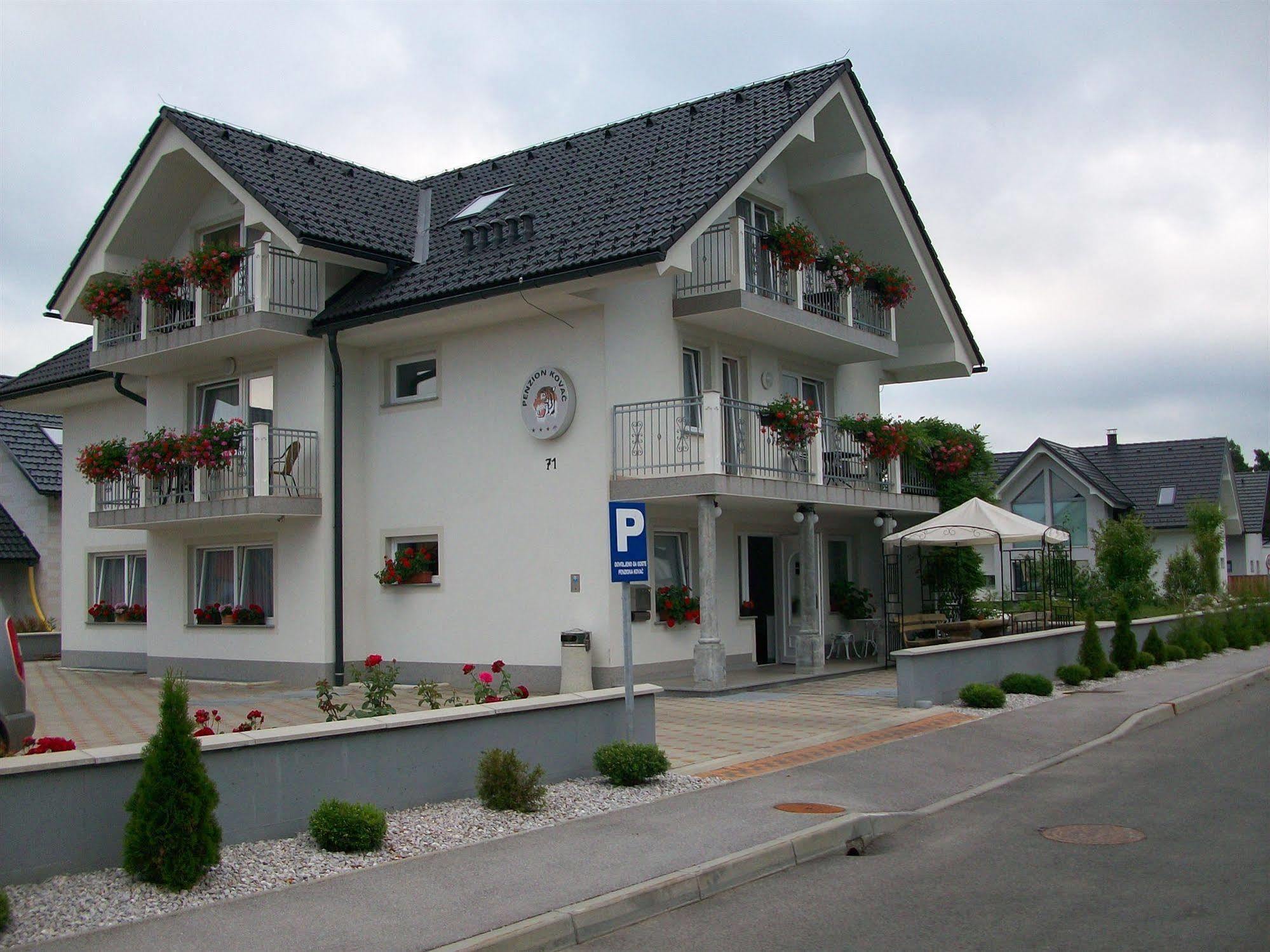Penzion Kovac Radovljica Ngoại thất bức ảnh